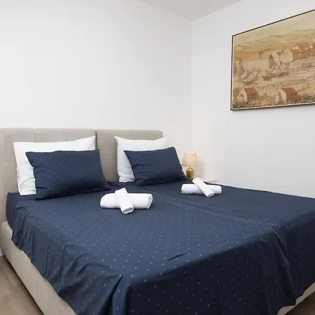 Nika With Sea View And Charming Garden Near Opatija Vila