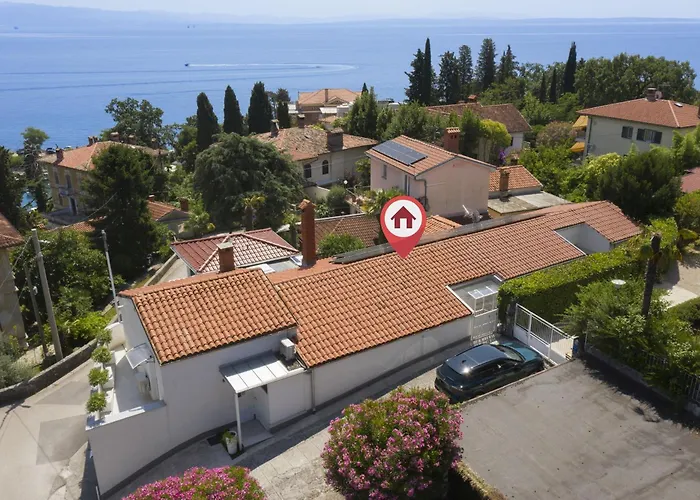 Nika With Sea View And Charming Garden Near Opatija *